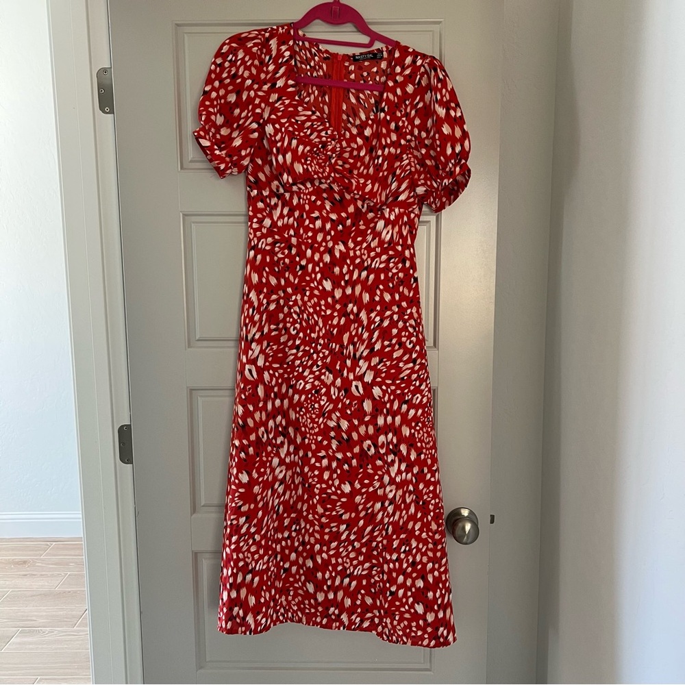 Nasty Gal Red and White Patterned Midi Dress